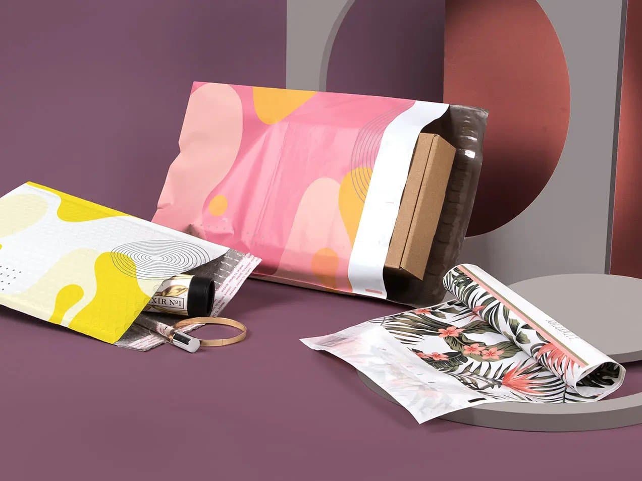 Custom mailers poly