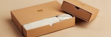 What kind of packaging is best for mailing clothing